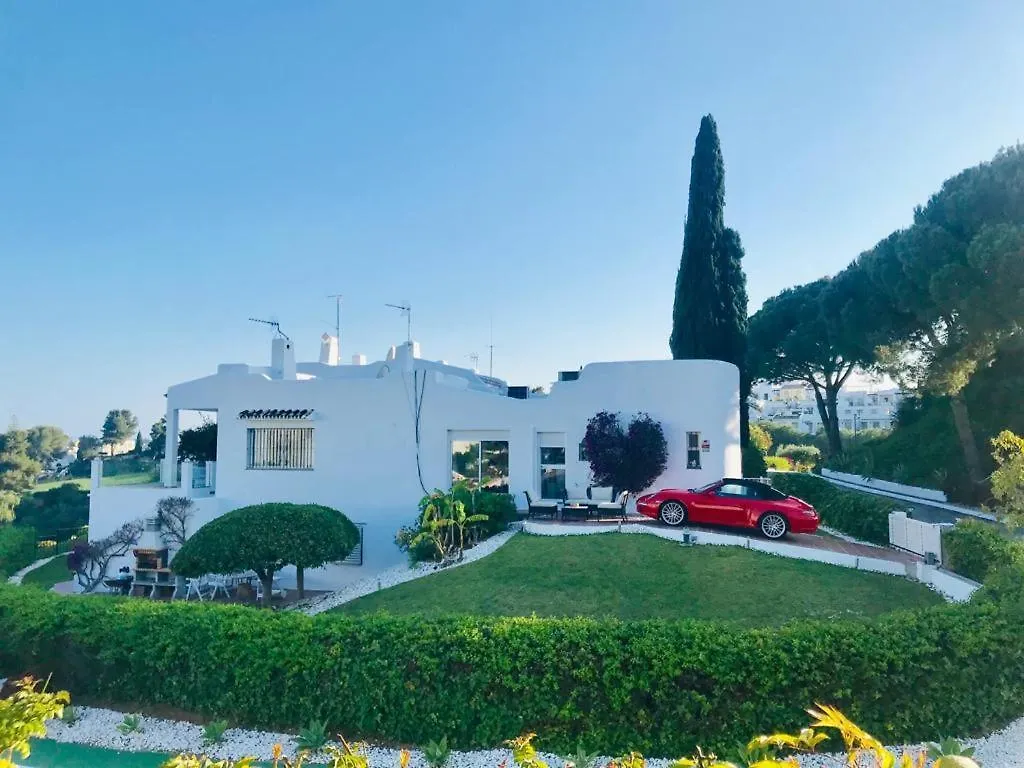 Amazing & Luxurious Golf,Sea,Lake,Mountain View Villa In Puerto Banus Marbella