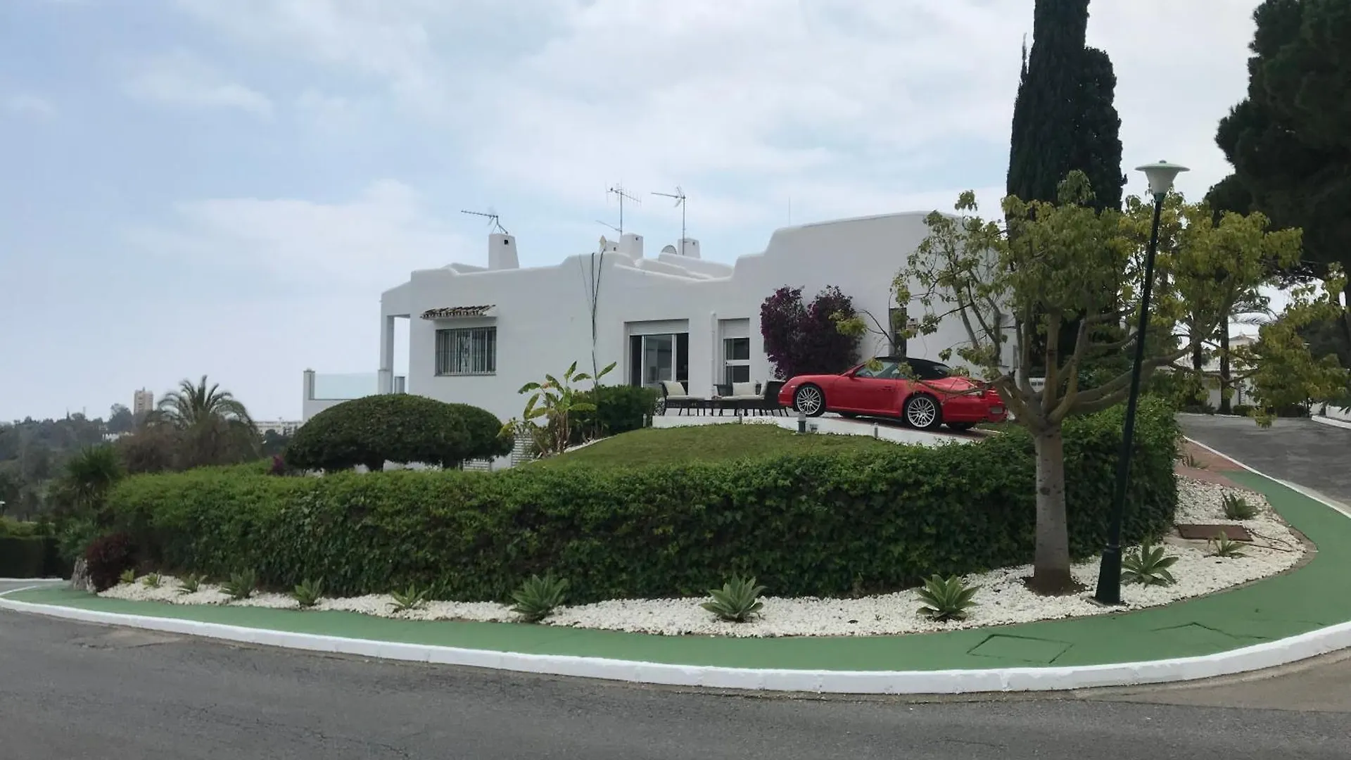 Amazing & Luxurious Golf,Sea,Lake,Mountain View Villa In Puerto Banus Marbella