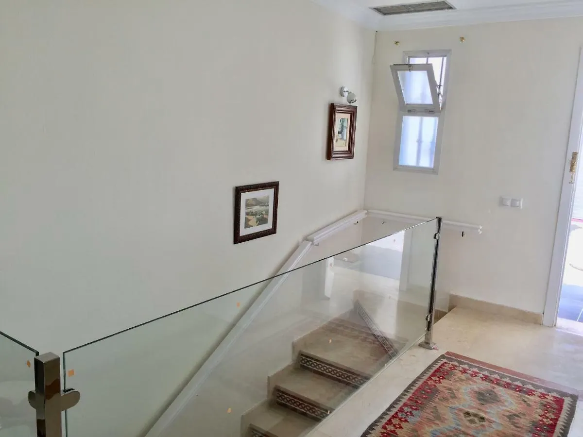 Amazing & Luxurious Golf,Sea,Lake,Mountain View Villa In Puerto Banus Marbella